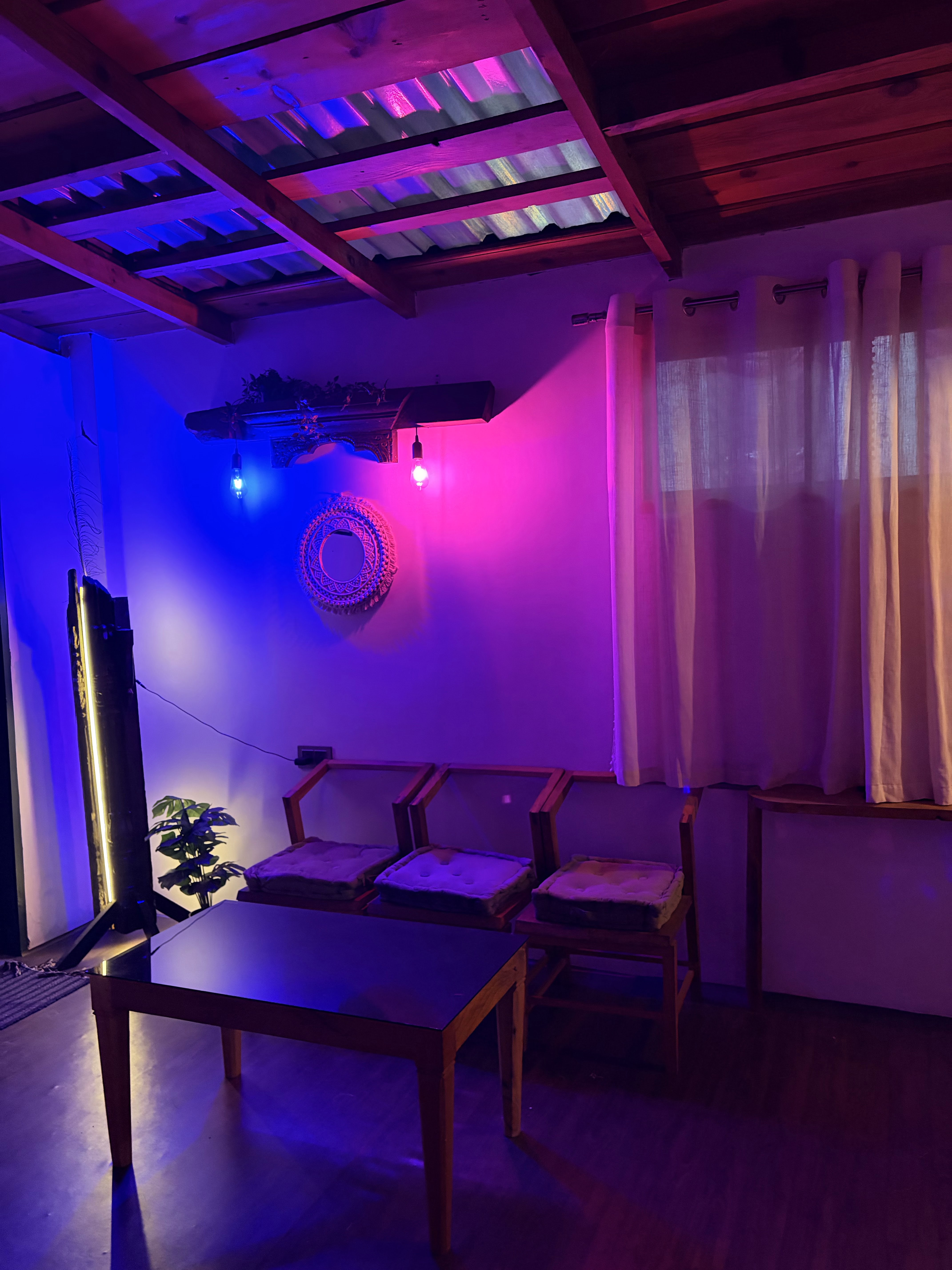 Room interior 05